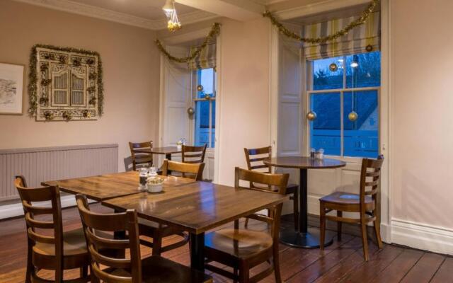 Alston House Hotel