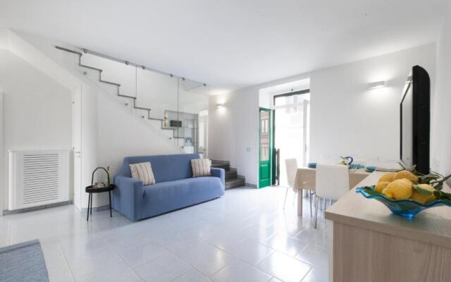 Sorrento 211 - City Center Apartment