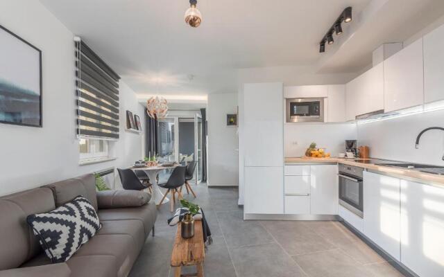 Apart Residence-Galant