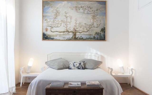 Rome an Aristocratic Apartment in Historic Palace Near the Piazza Navona