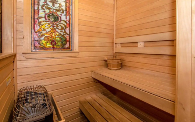 Adventure Suites