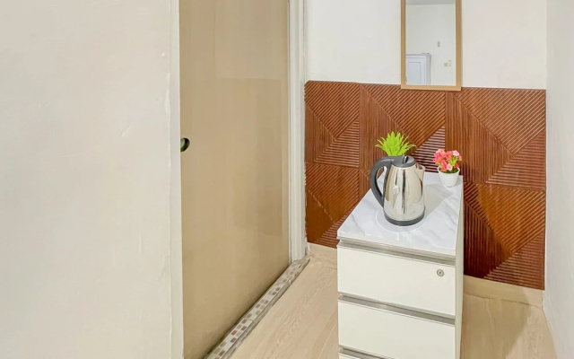 Urbanview Grey CSB Mall Cirebon – Guest Rooms – Cirebon