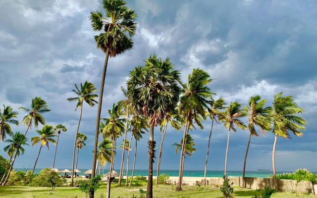 108 Palms Beach Resort