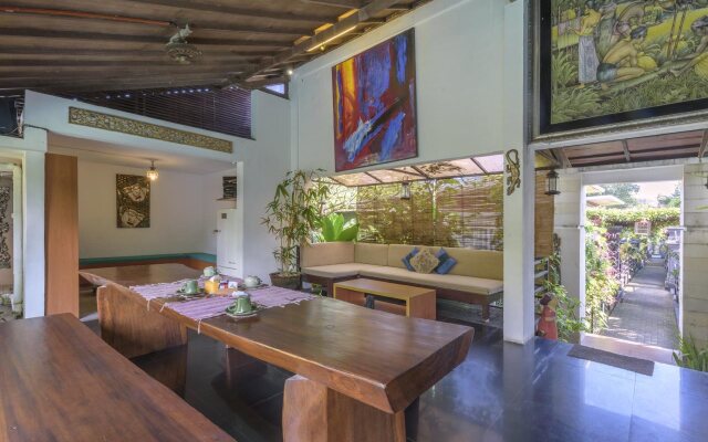 Aqua Bali Villa