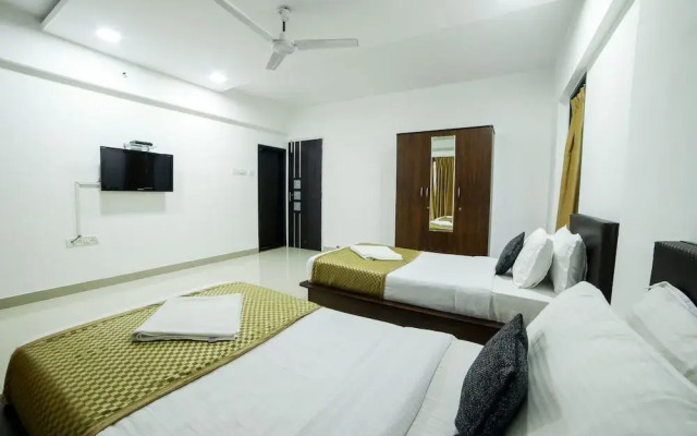 OYO 7150 Apartment Metro View Residency