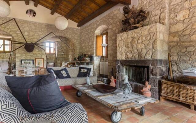 Amazing villa 2Km from the beach