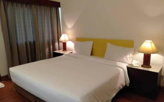 May Flower Grand Hotel Korat