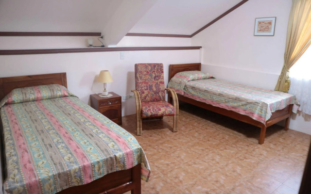 Pine Haven Hotel