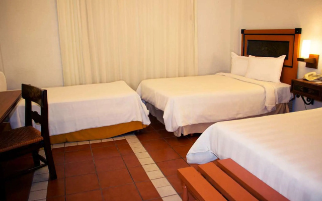 Hotel Fenix