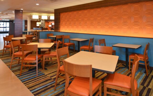 Fairfield Inn & Suites Santa Cruz