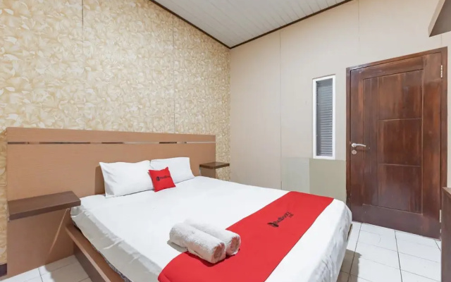 RedDoorz @ K Home Syariah near Mall Kartini Lampung