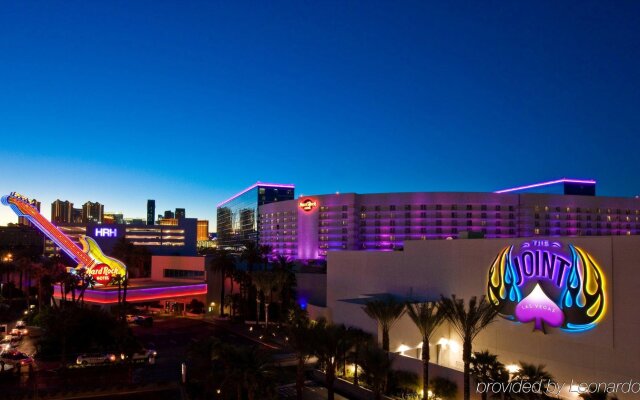 Virgin Hotels Las Vegas, Curio Collection by Hilton