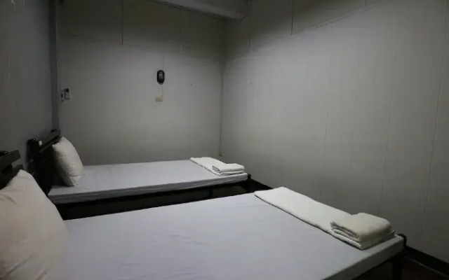M House Hostel