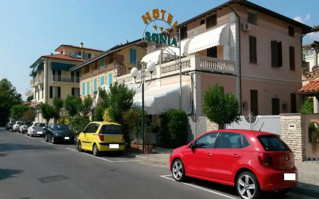 Hotel Sonia
