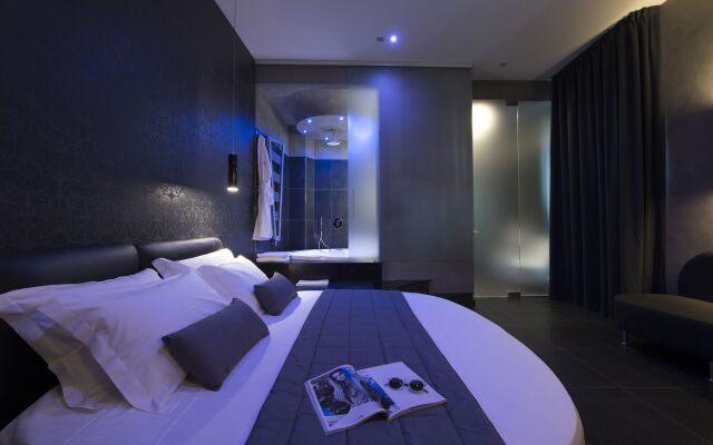 Gatto Bianco Mia Aparthotel