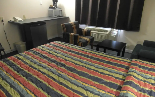 West View Motel