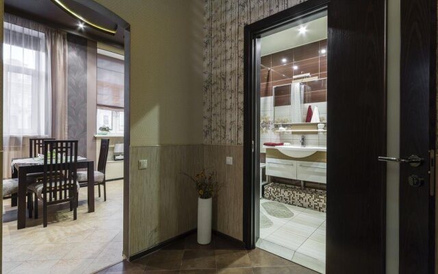 Sutkiarenda na Nevskom 75