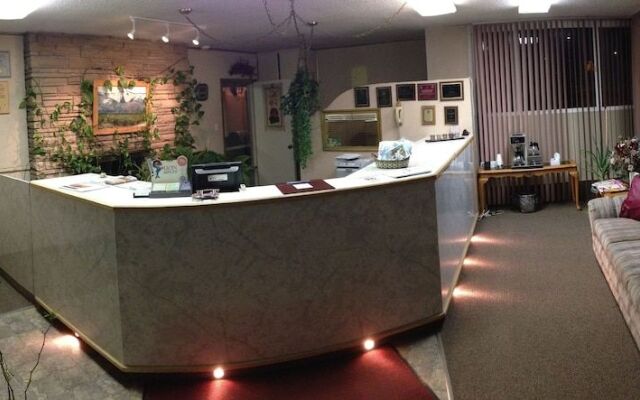Canyonlands Motor Inn