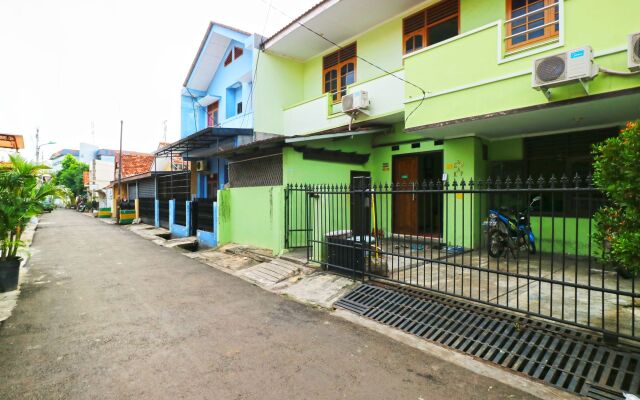 Kabin Kapsul Kayu jati I - Hostel