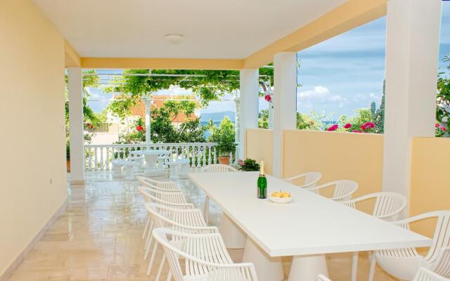 Gojko - 50 m From the Beach - A1