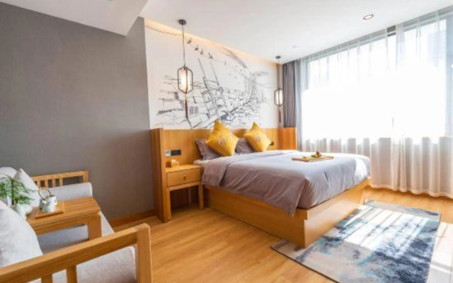 G Joyful · Meet Hotel (Nanping Pedestrian Street Jinma Biji Fang)