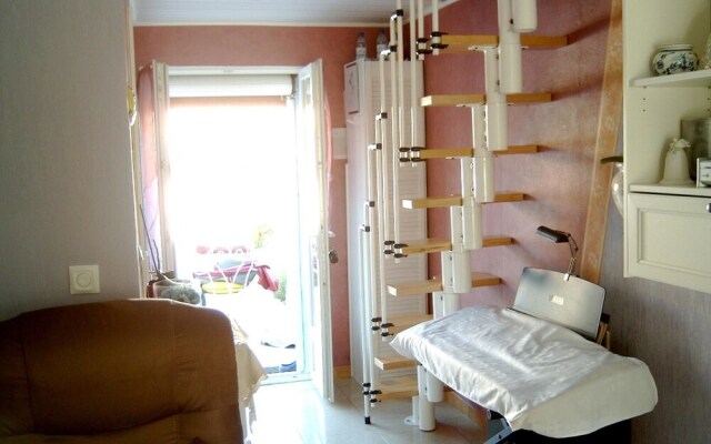 House With 2 Bedrooms in Leucate, With Enclosed Garden