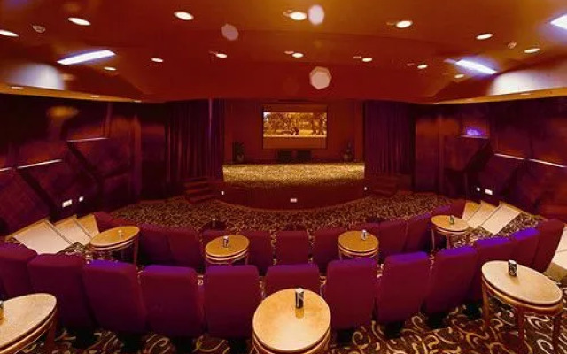 HNA Beach & Spa Resort