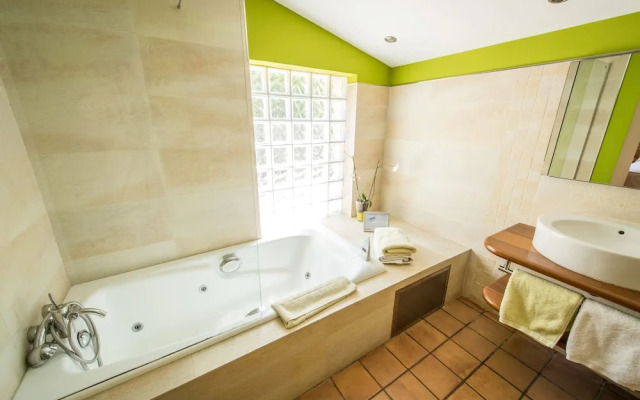 Cal Llenyater in Pollen a