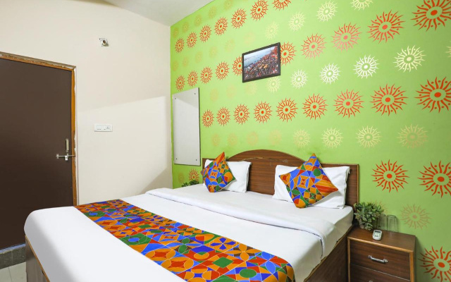 Hotel Kashi Khand