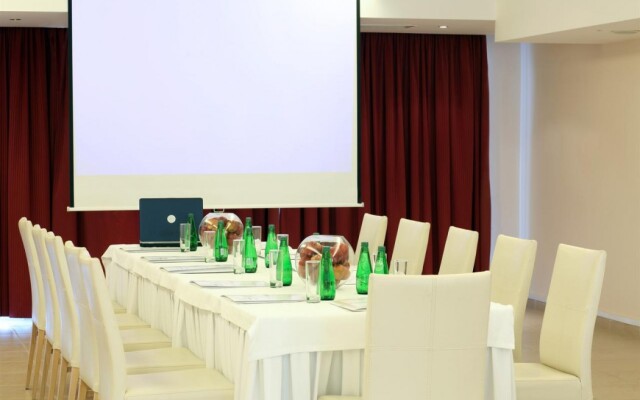 Saint Constantin Hotel