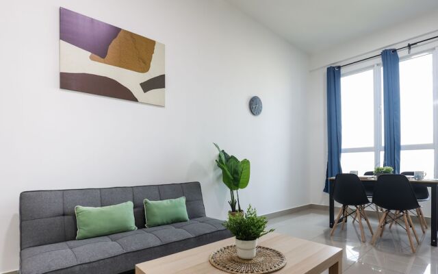 Amber Cove Residence By I Housing