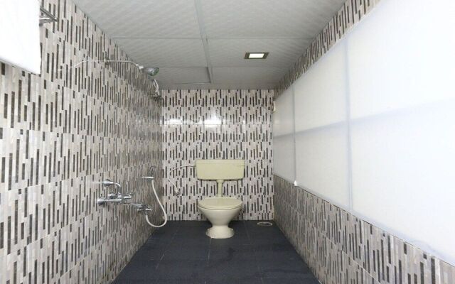 OYO 5448 Phoenix Hospitality Apartments