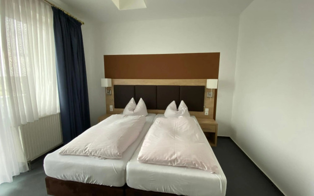 Hotel Ristorante Herbstein