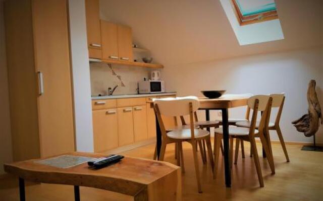 Guesthouse S