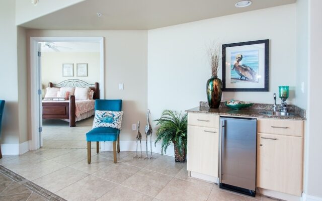 Crb0411 3 Bedroom Condo