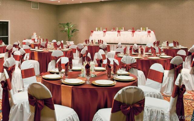 Holiday Inn Los Angeles Gateway - Torrance by IHG