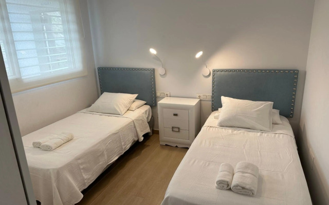 Unique 2 bedroom unit with pool near beach