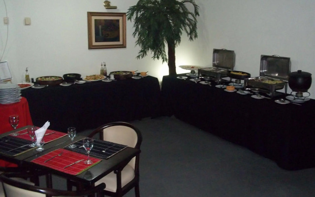 Le Premier Suites
