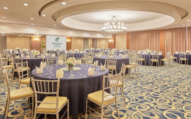 Holiday Inn & Suites Batangas Limapark by IHG