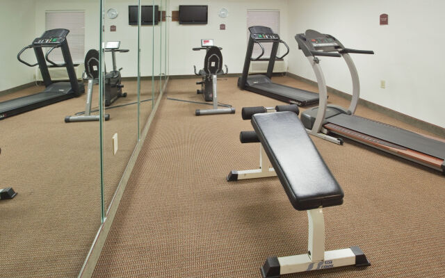 Holiday Inn Express Suites Wilson I-95