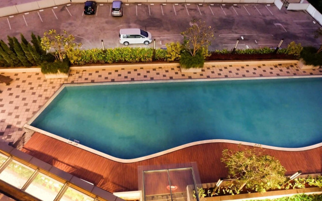 Modern 1BR Oasis Cikarang Apartment