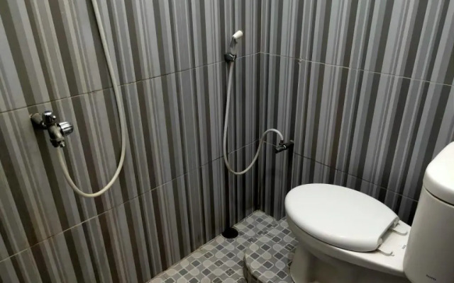 Oyo 3919 Karmila Syariah Guest House