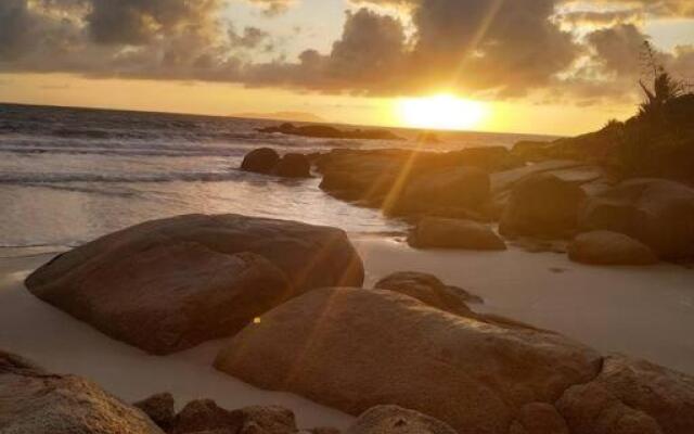 Apto 80m da Praia Grande vista mar!