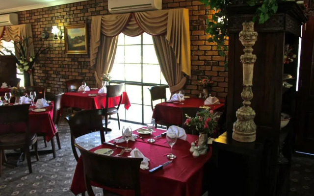 Quality Inn Overlander Homestead