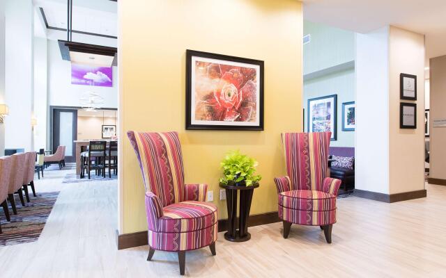 Hampton Inn & Suites Fayetteville