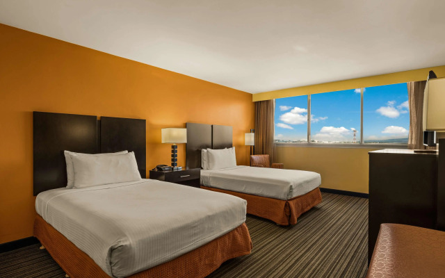 Best Western The Plaza Hotel Honolulu Airport