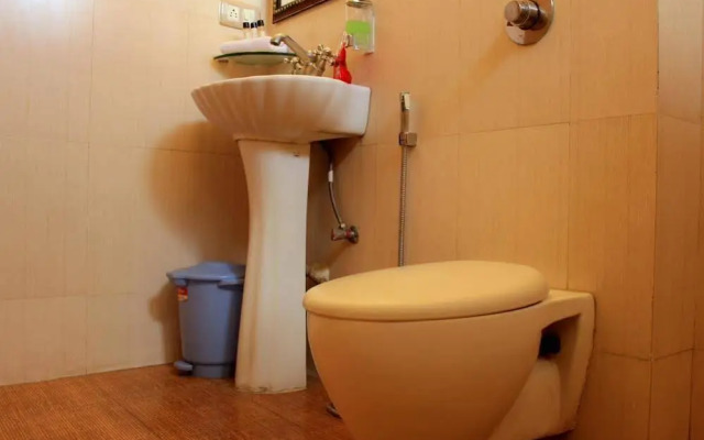 Oyo Rooms Saheliyon Ki Bari