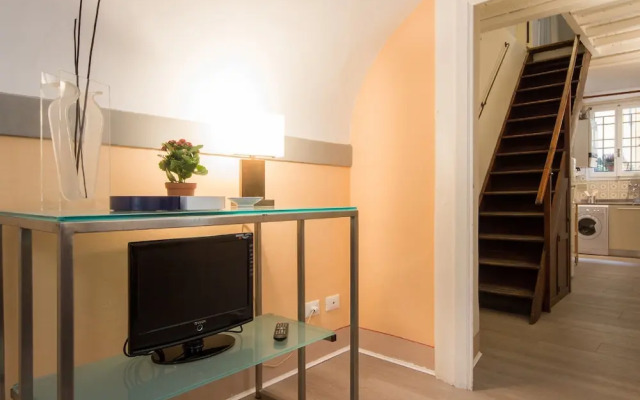 Pandolfini Courtyard