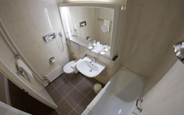 Leonardo Hotel Hamburg Elbbrücken