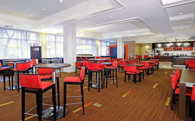 Courtyard by Marriott Oakland Downtown